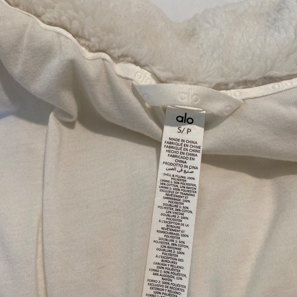 ALO Snow Angel Puffer - Picture 6 of 7